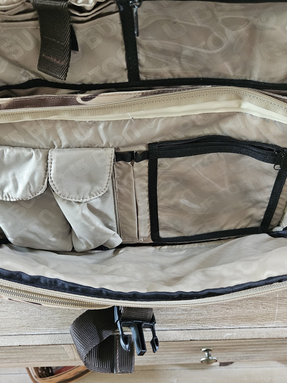Rare Butron Vinyl / Dj Convertible Bag - Picture 7 of 16